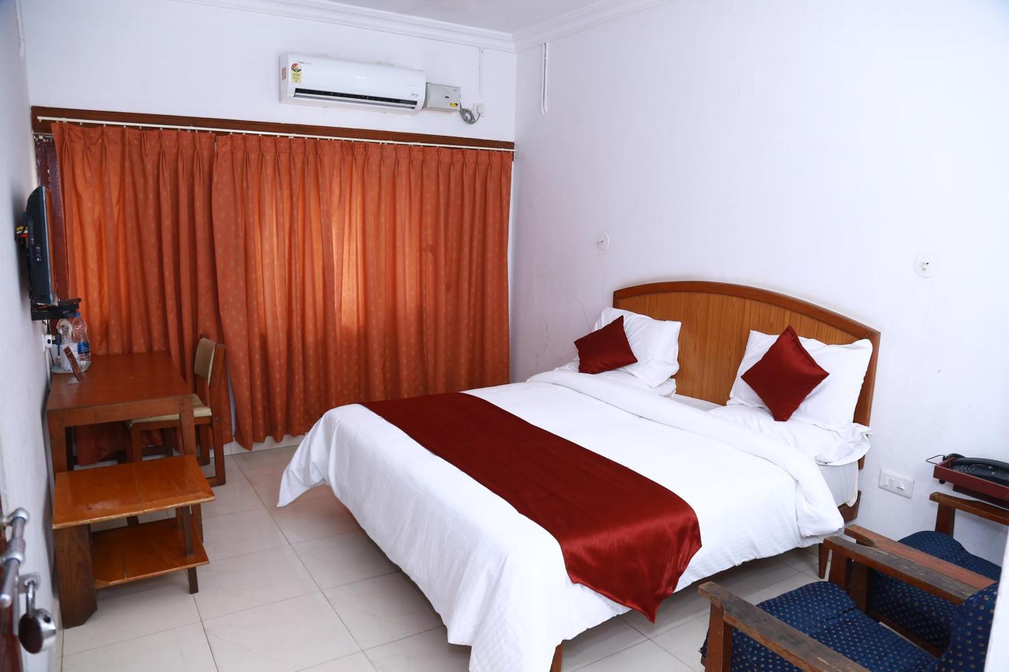 Hotel Nandanam Guruvāyūr Εξωτερικό φωτογραφία